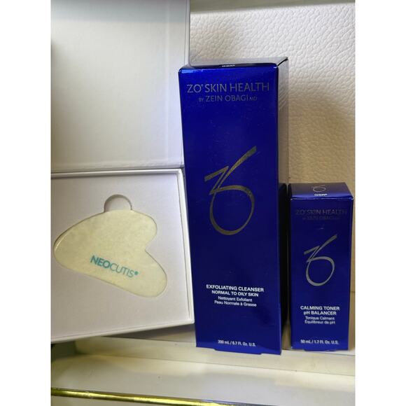 ZO Skin Health by Zein OBAGI Other - Zo Skin Health- 200mL Exfoliating Cleanser, 50mL Calming Toner & 3 Sheet Masques